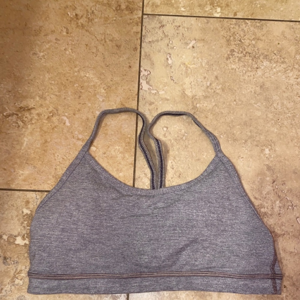 Lululemon bra